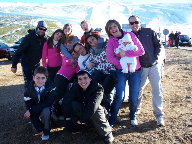 Fotos grupo de jóvenes