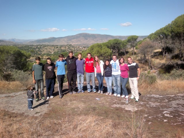 Fotos grupo de jóvenes