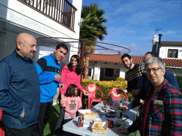 Fotos grupo de jóvenes